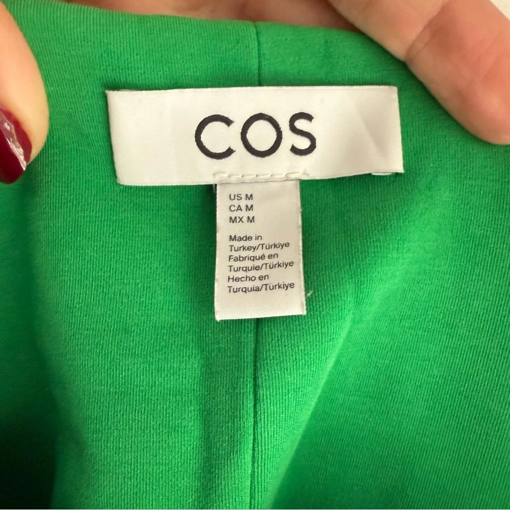COS | CONTRAST-PANEL MINI DRESS | BRIGHT GREEN - Picture 8 of 8